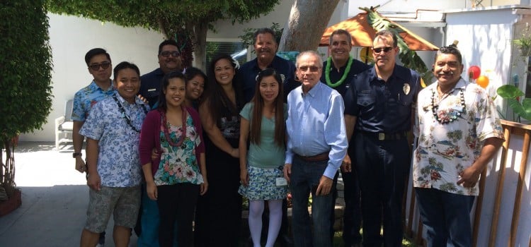 Signal Hill Mayor Visits Courtyard Care Center